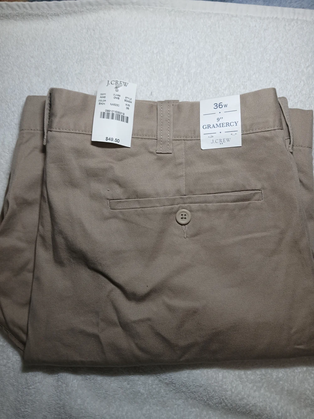 J. Crew Men’s Classic Chino Shorts in Khaki